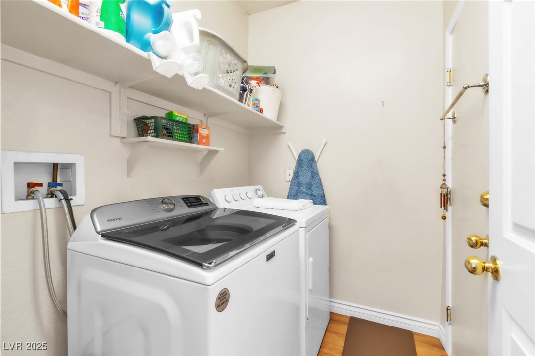 9745 Donner Springs Avenue Property Photo 30