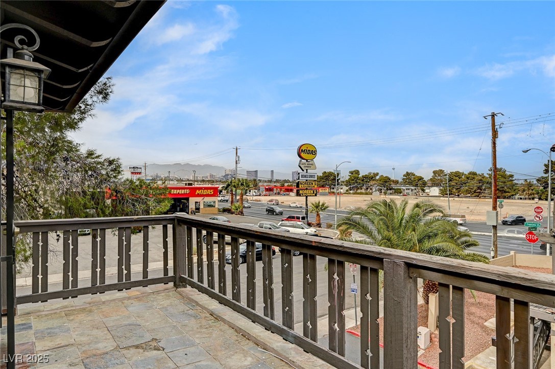 2819 Calle Del Oro Property Photo 31
