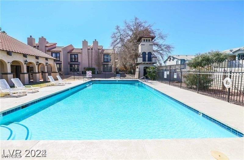 2819 Calle Del Oro Property Photo 45