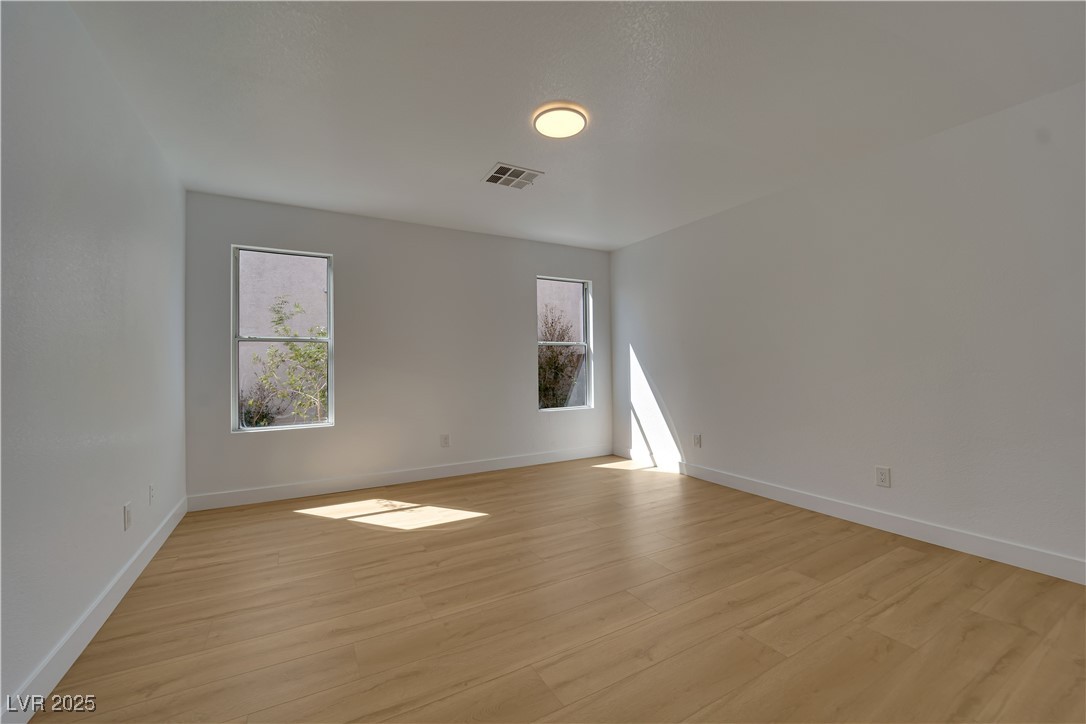 6078 Stone Hollow Avenue Property Photo 3