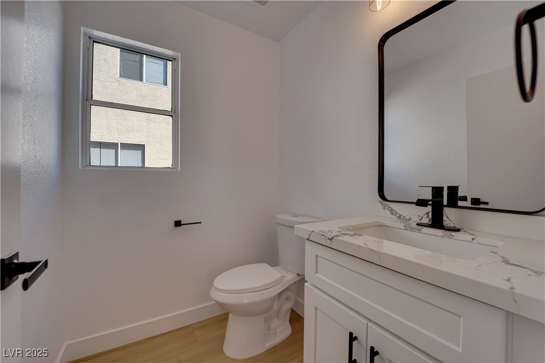 6078 Stone Hollow Avenue Property Photo 9