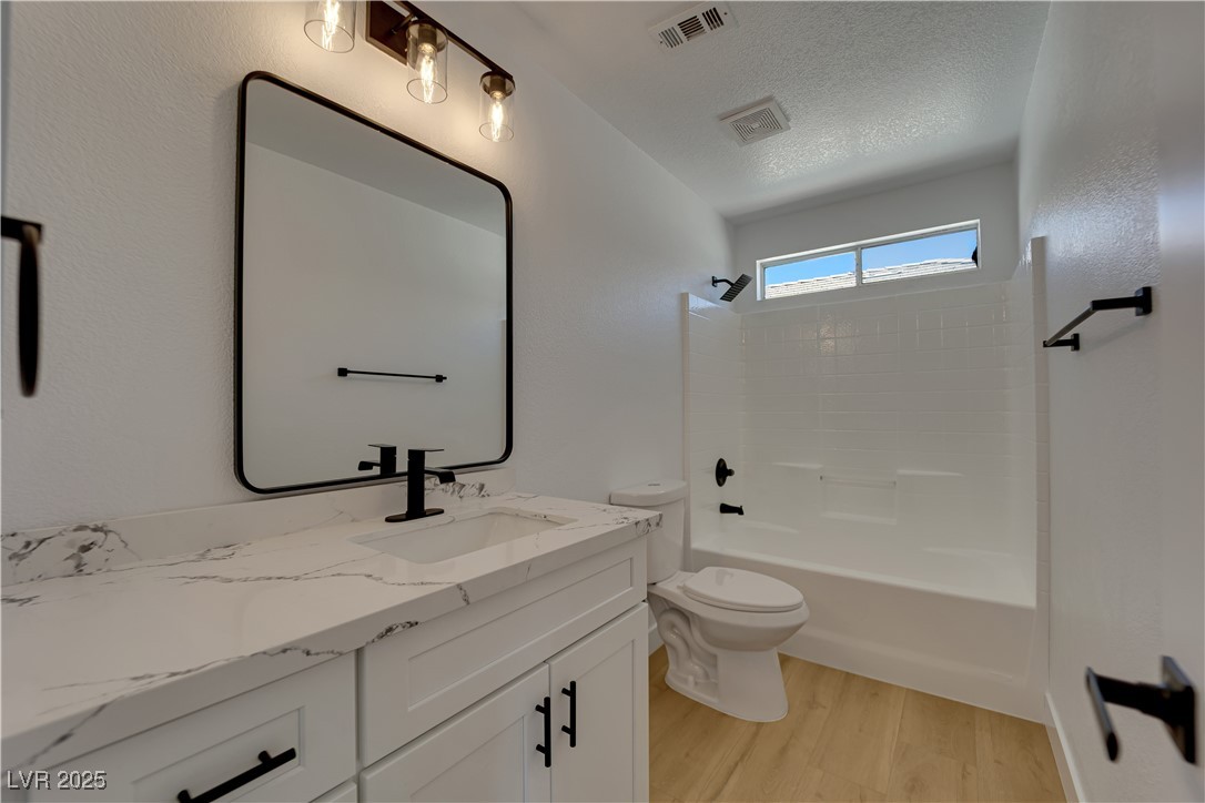 6078 Stone Hollow Avenue Property Photo 16