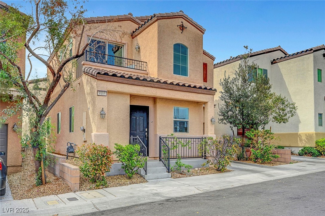 9105 Entrancing Avenue Property Photo 2