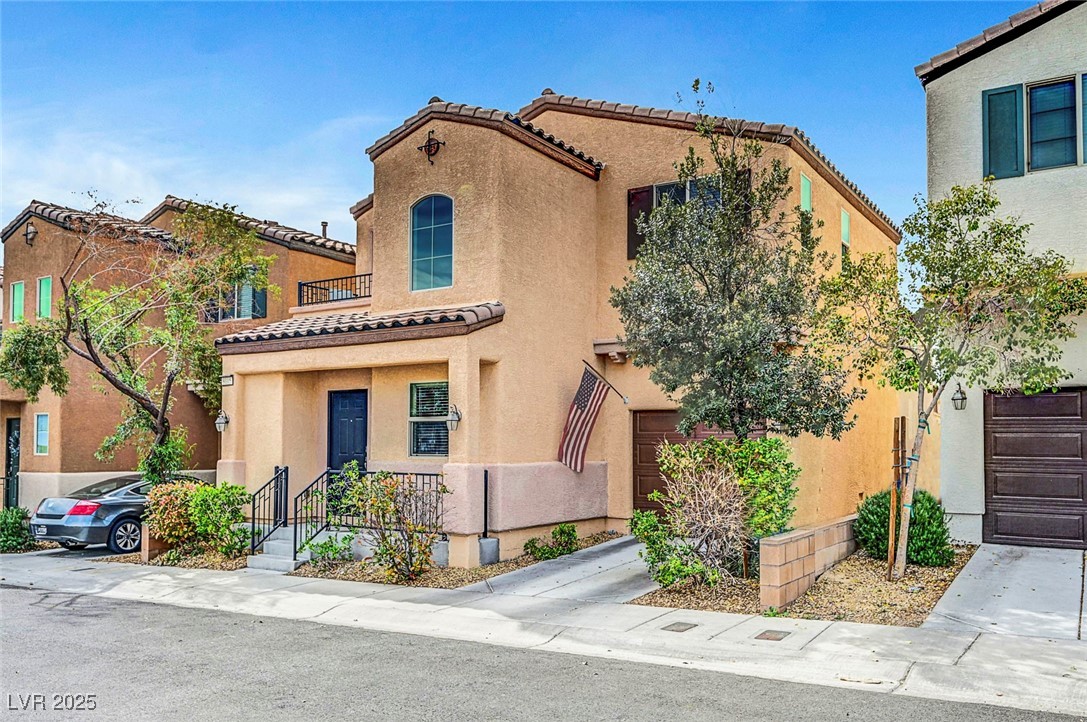 9105 Entrancing Avenue Property Photo 3