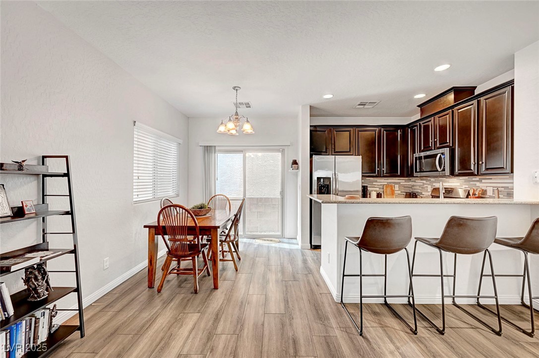 9105 Entrancing Avenue Property Photo 8