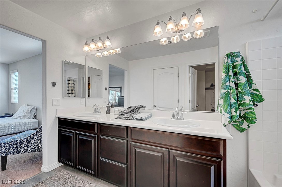 9105 Entrancing Avenue Property Photo 26