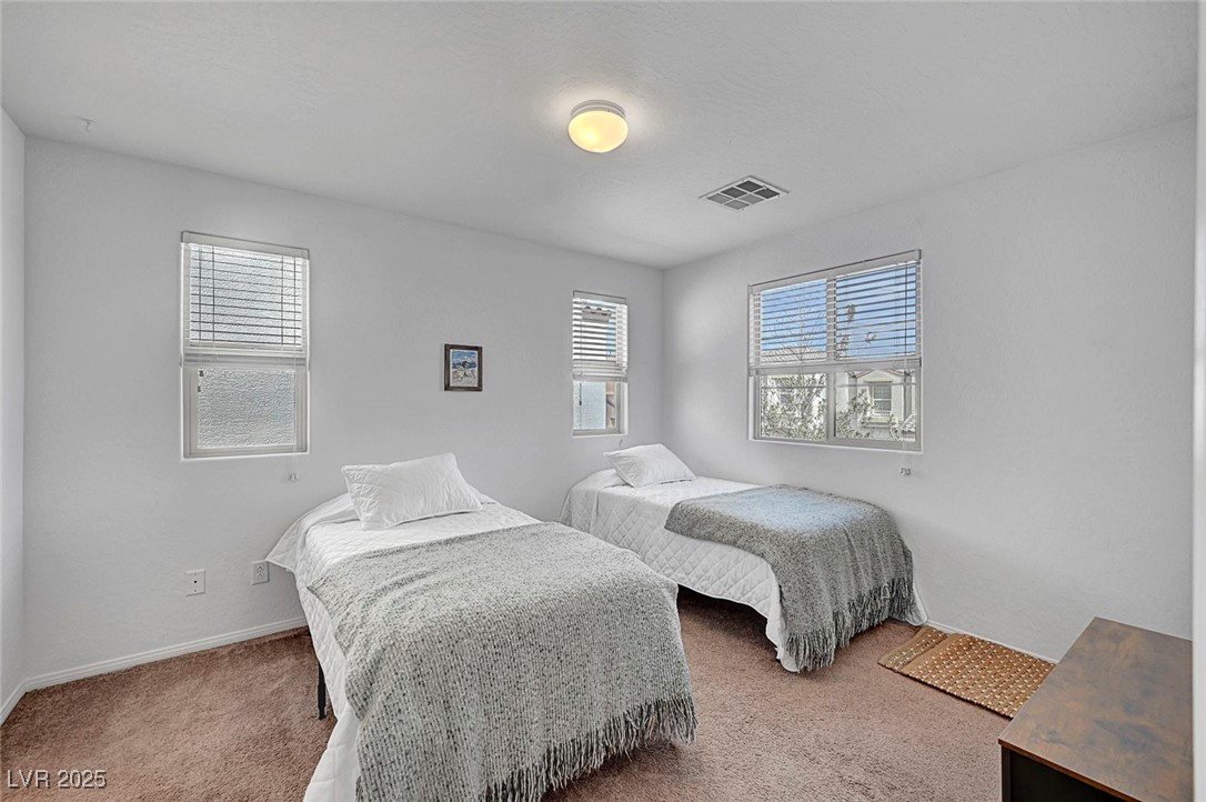 9105 Entrancing Avenue Property Photo 27