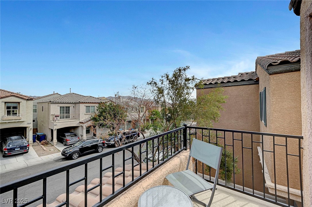 9105 Entrancing Avenue Property Photo 35
