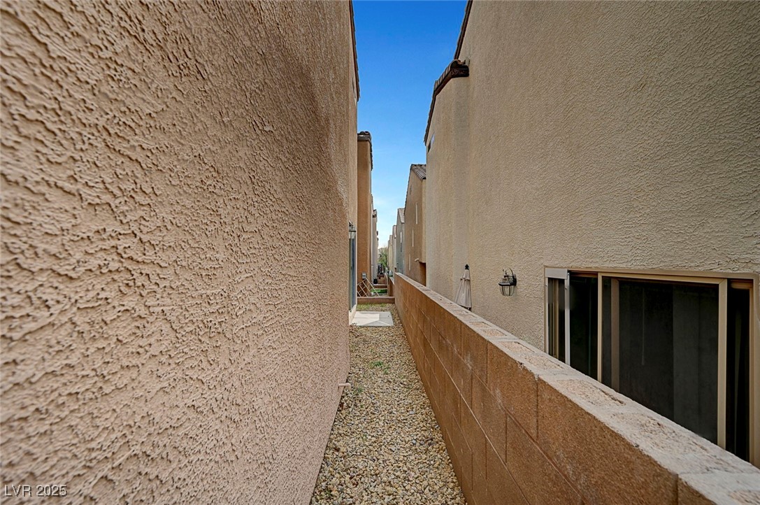 9105 Entrancing Avenue Property Photo 39