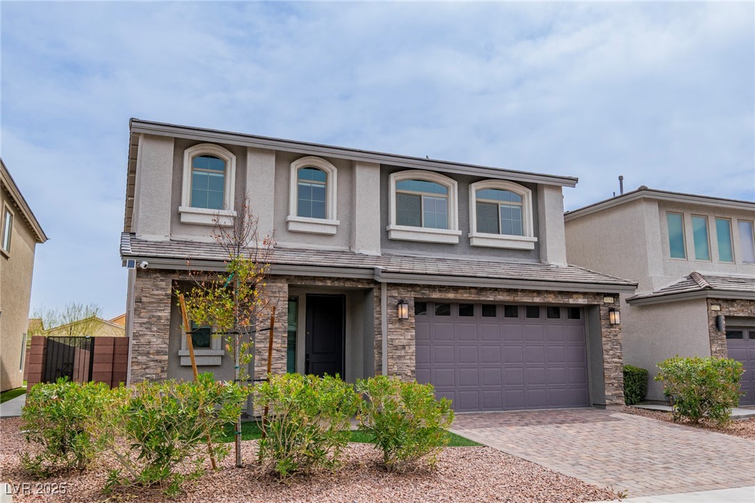 8154 Shale Canyon Street Property Photo 2