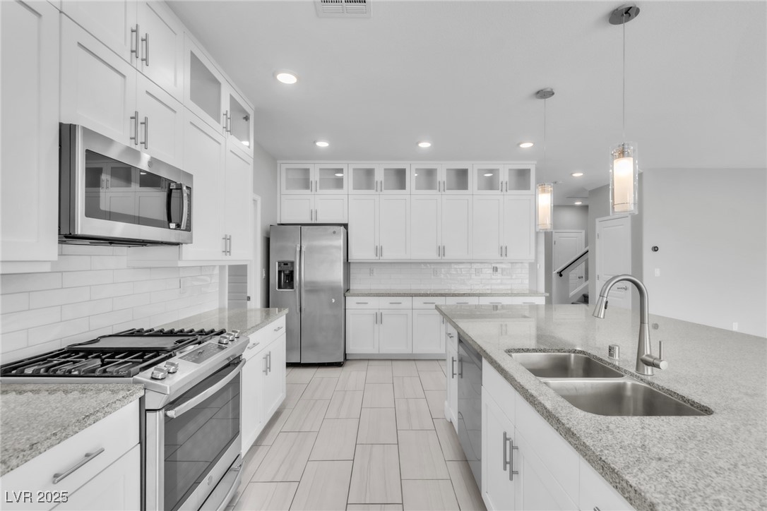 8154 Shale Canyon Street Property Photo 15