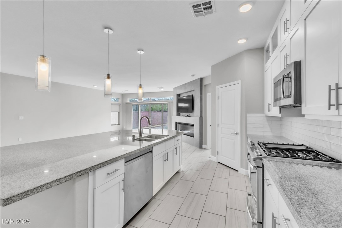 8154 Shale Canyon Street Property Photo 16