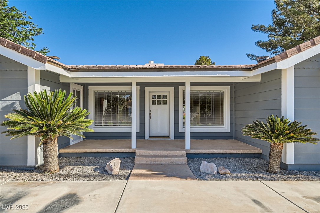 2500 Palomino Lane Property Photo 4