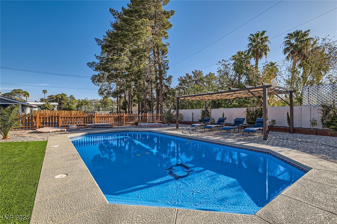 2500 Palomino Lane Property Photo 44