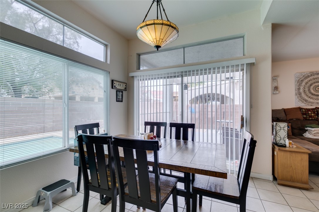 3645 Blairmoor Street Property Photo 14