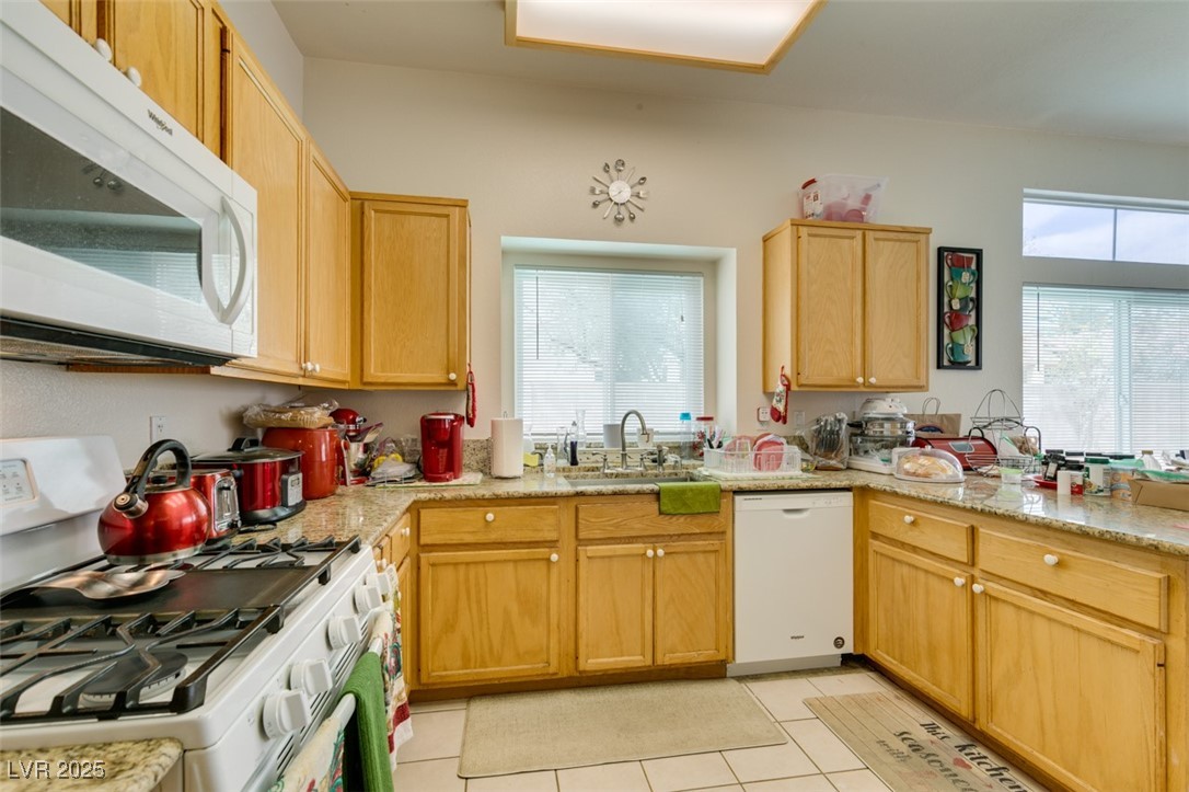 3645 Blairmoor Street Property Photo 16