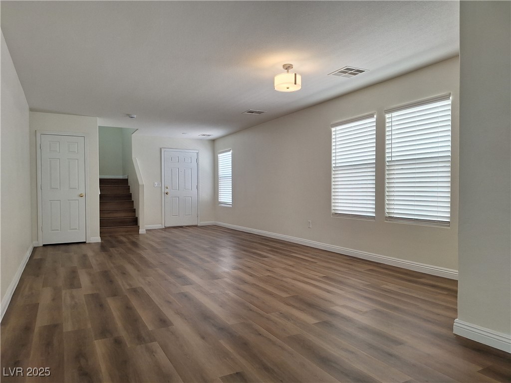 11236 Tuscolana Street Property Photo 3