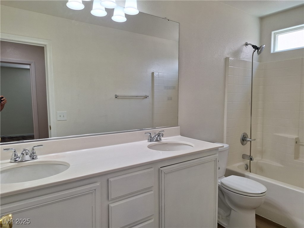 11236 Tuscolana Street Property Photo 20
