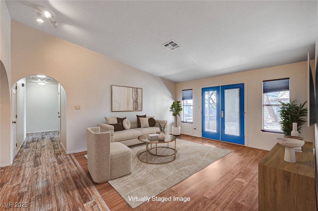 1580 Albino Drive Property Photo 4