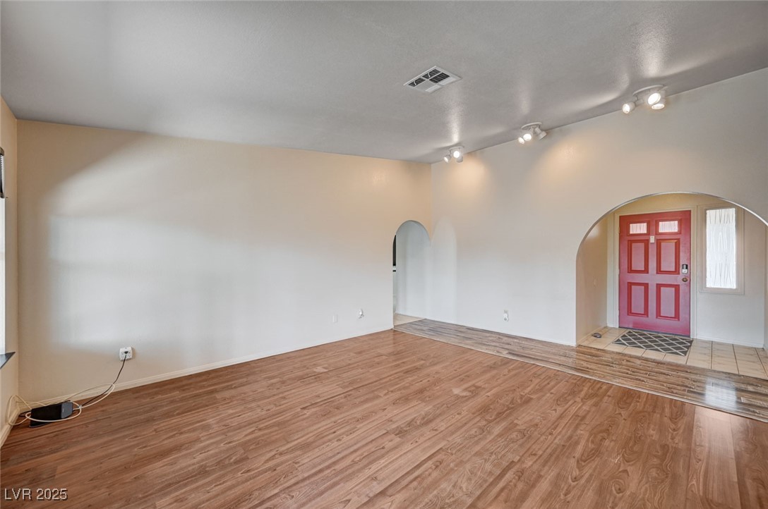 1580 Albino Drive Property Photo 11