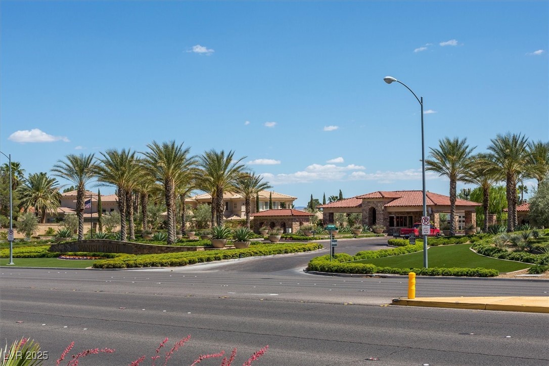 8161 Round Hills Circle Property Photo 41