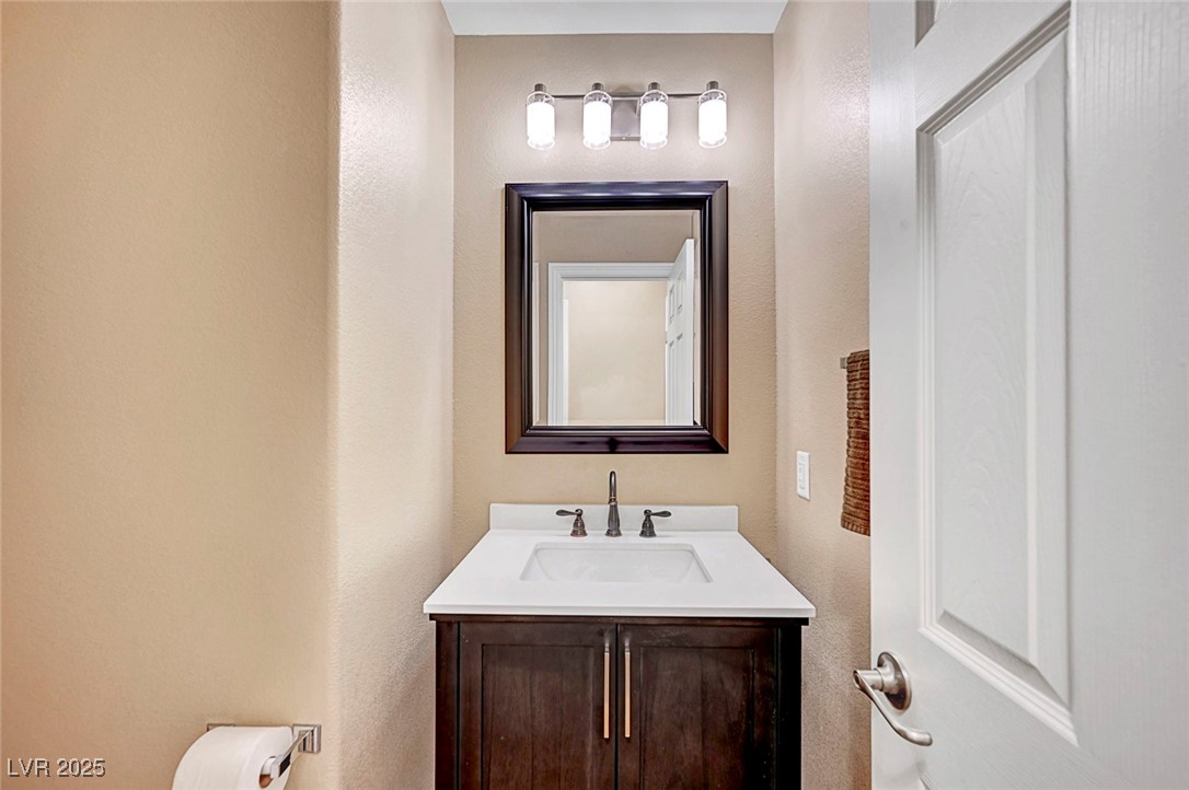 342 Shimmering Moon Street Property Photo 28