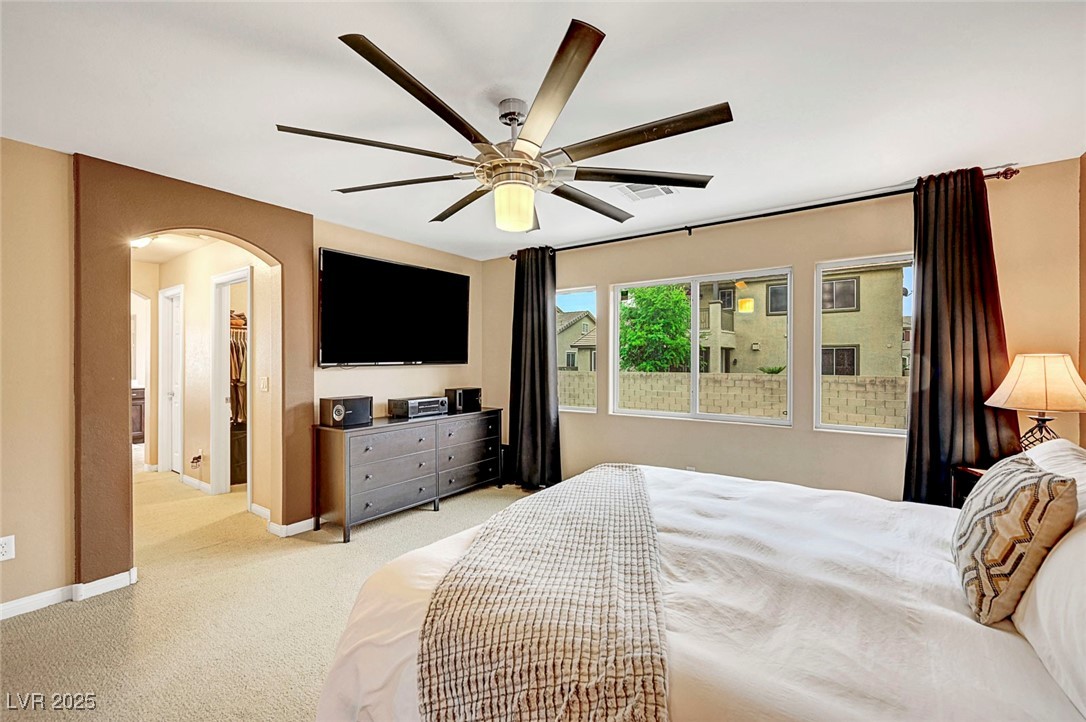 342 Shimmering Moon Street Property Photo 32