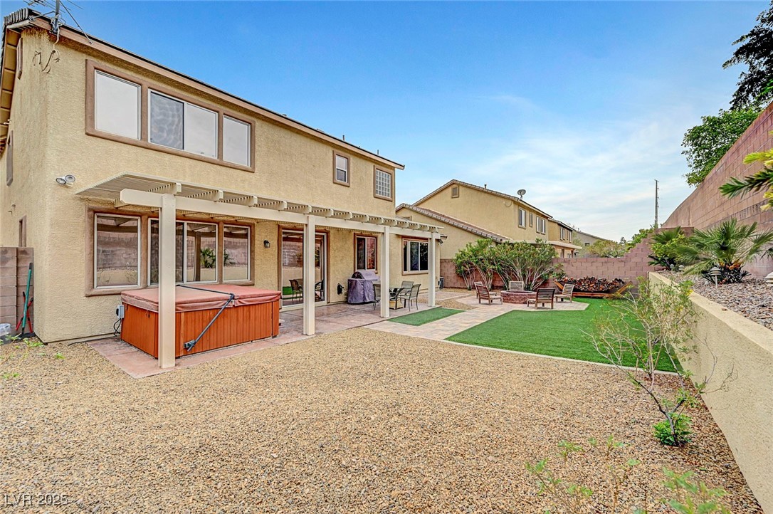 342 Shimmering Moon Street Property Photo 56