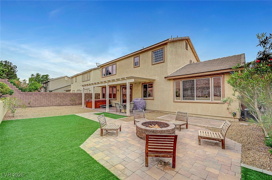 342 Shimmering Moon Street Property Photo 59