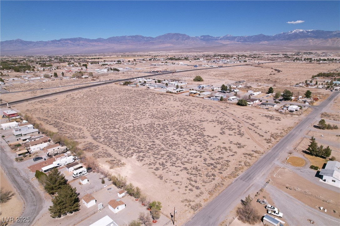 1191 West Nevada Hwy 372 Property Photo 4
