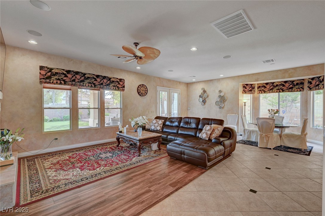 8043 Lands End Avenue Property Photo 18