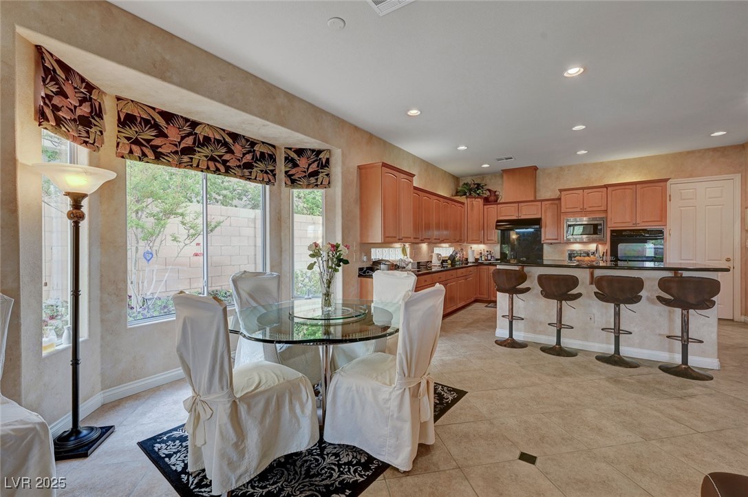 8043 Lands End Avenue Property Photo 23
