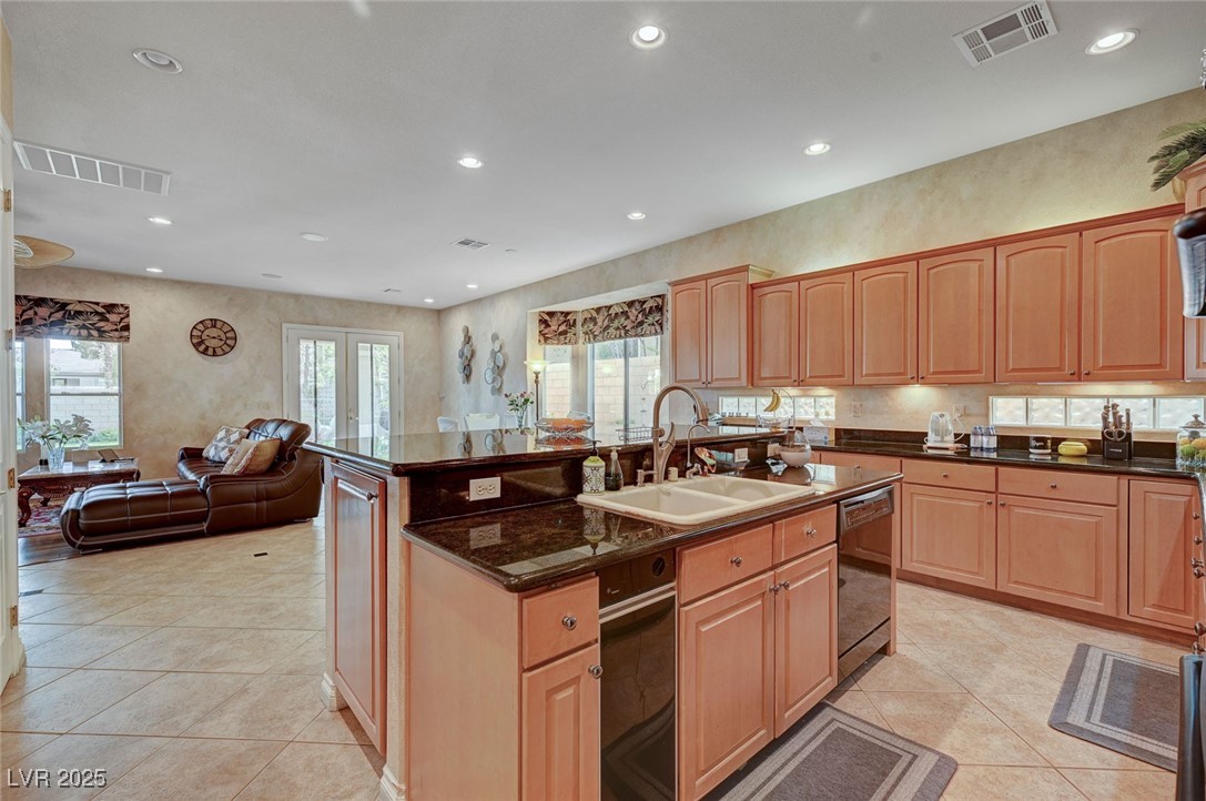 8043 Lands End Avenue Property Photo 29