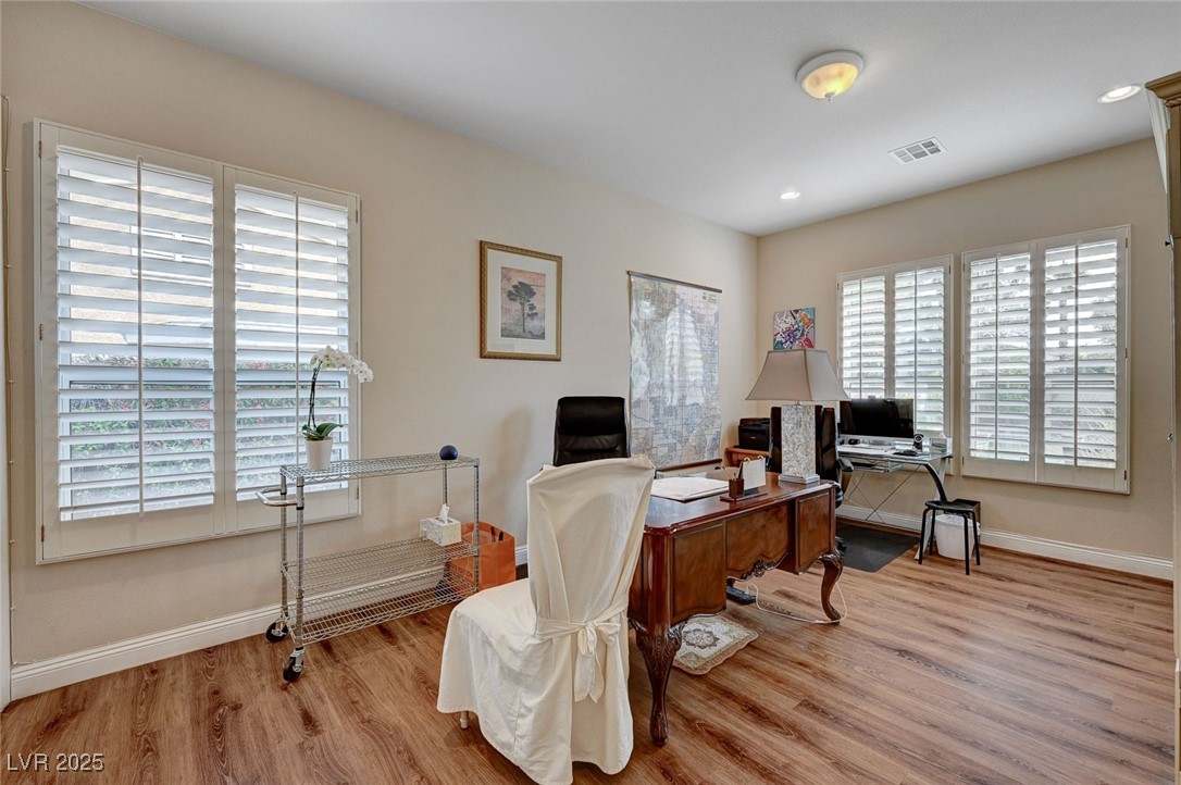 8043 Lands End Avenue Property Photo 30