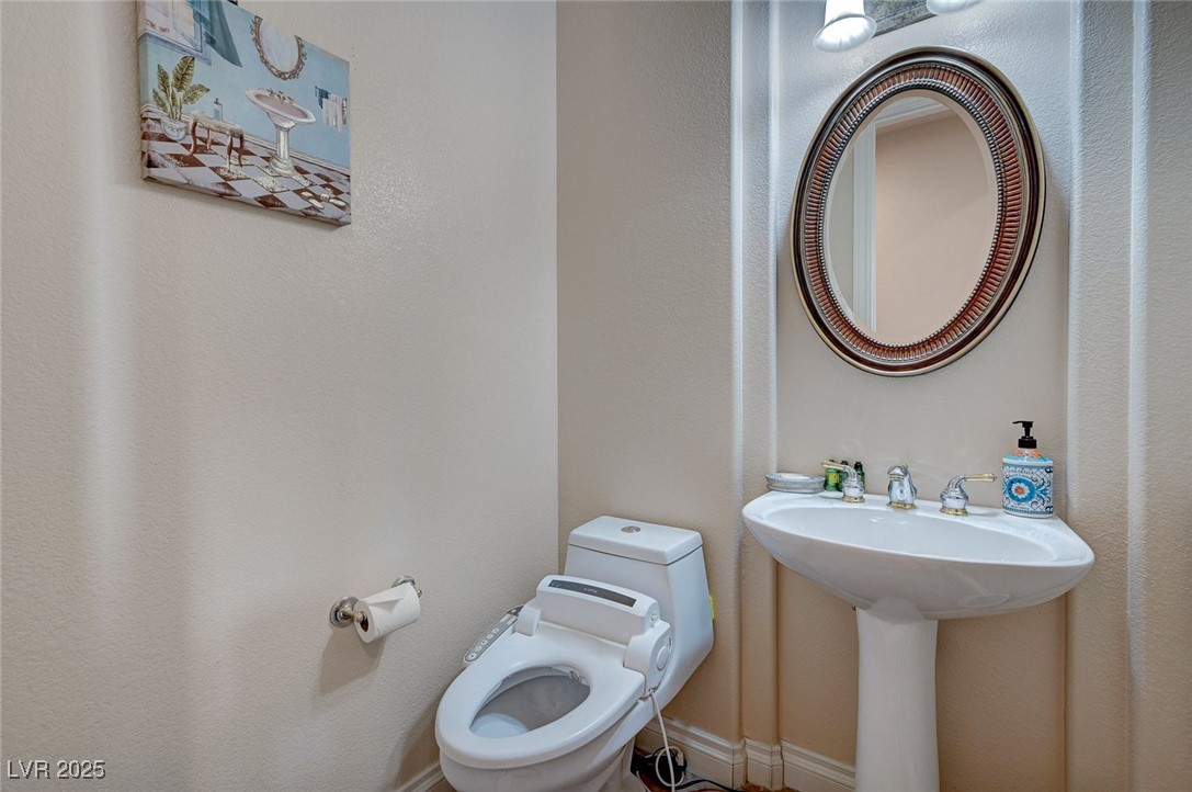 8043 Lands End Avenue Property Photo 37