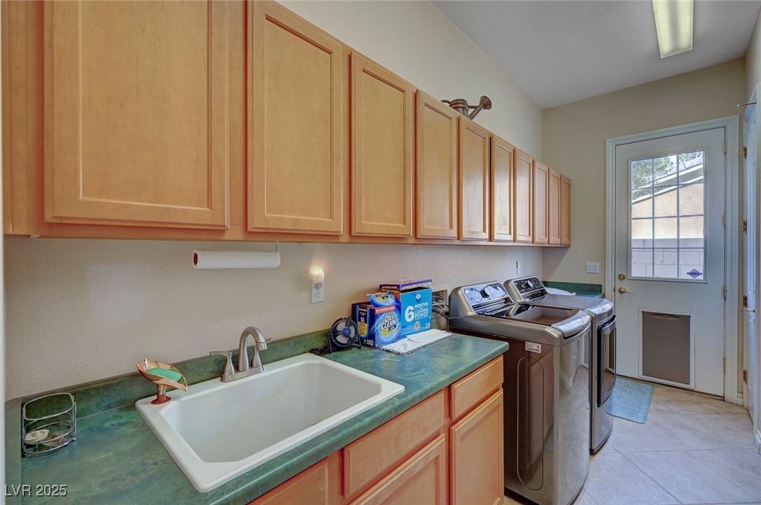 8043 Lands End Avenue Property Photo 38