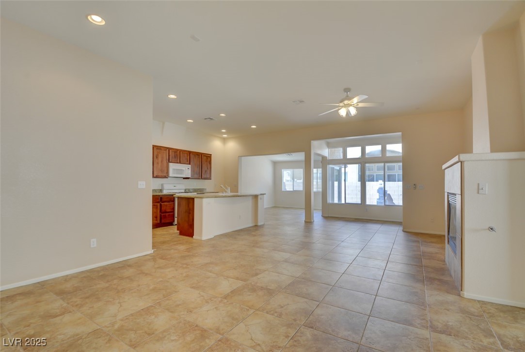 3429 Glacial Lake Street Property Photo 7