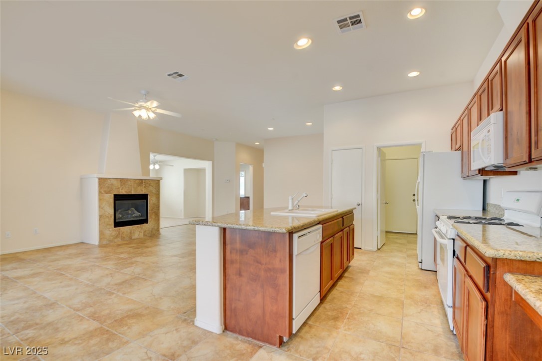 3429 Glacial Lake Street Property Photo 10
