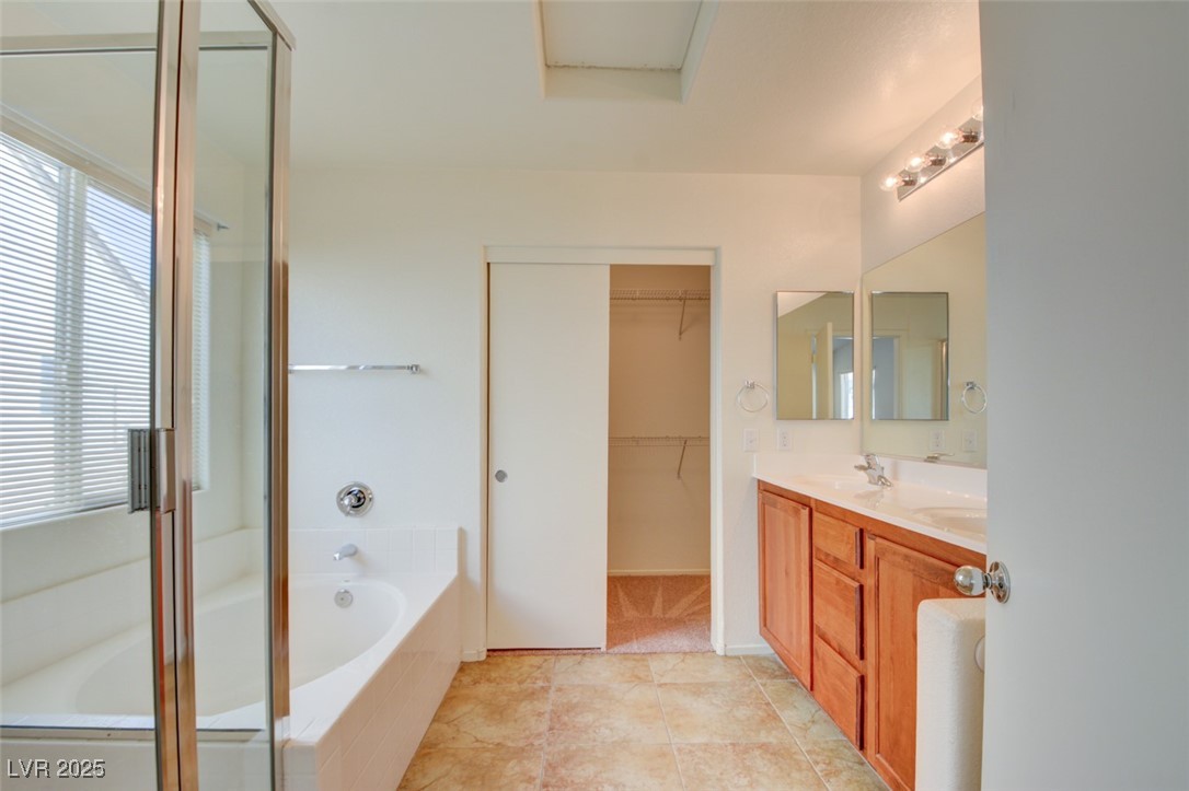3429 Glacial Lake Street Property Photo 24