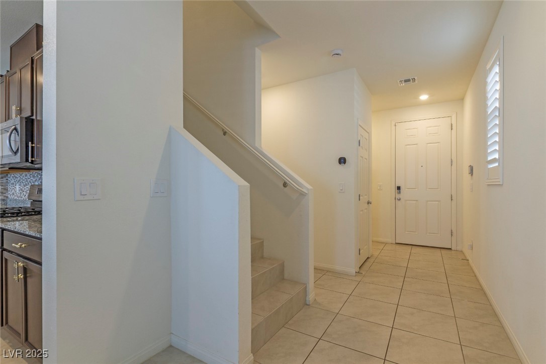 5161 Birchland Manor Avenue Property Photo 5