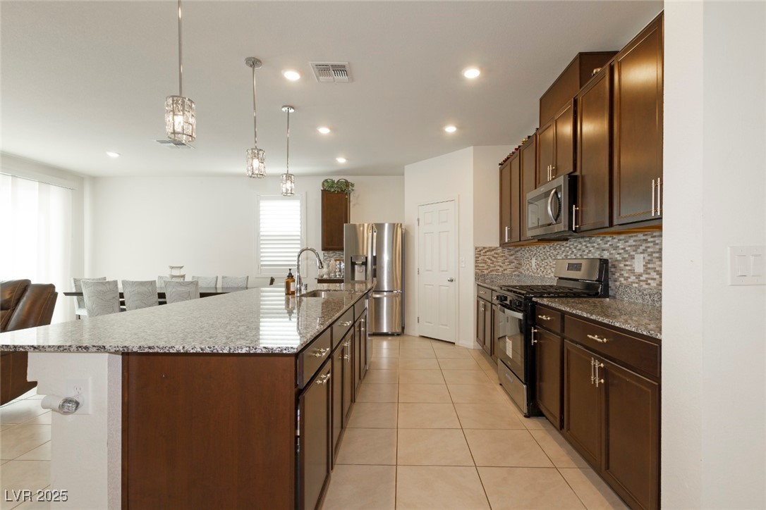 5161 Birchland Manor Avenue Property Photo 15
