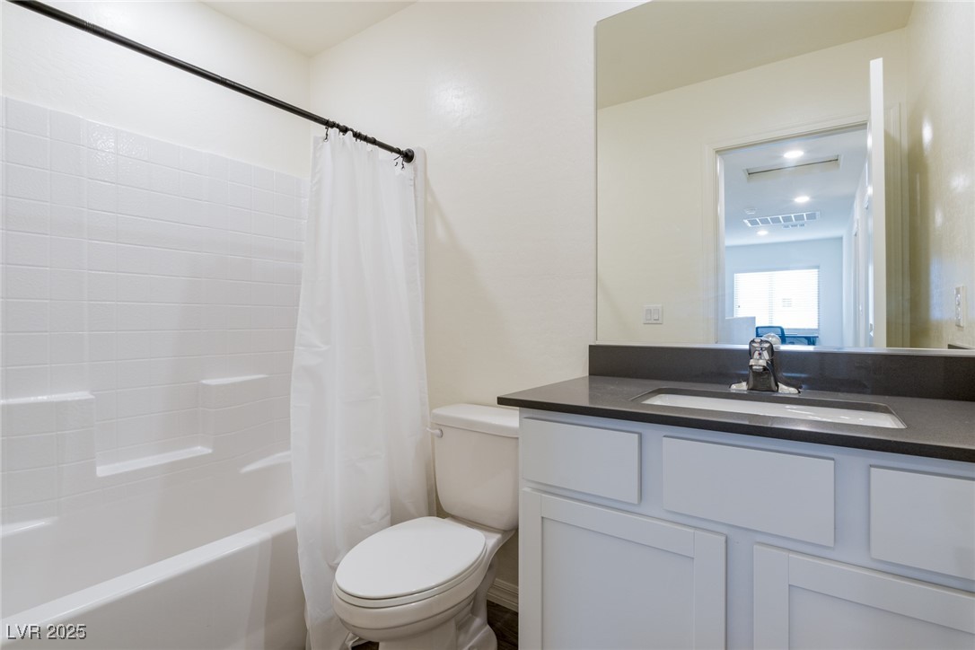 4128 Golden Sol Street Property Photo 14