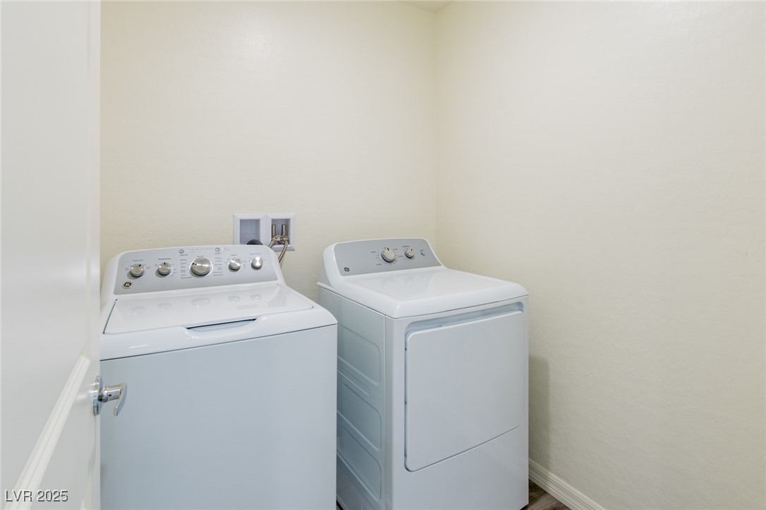 4128 Golden Sol Street Property Photo 21