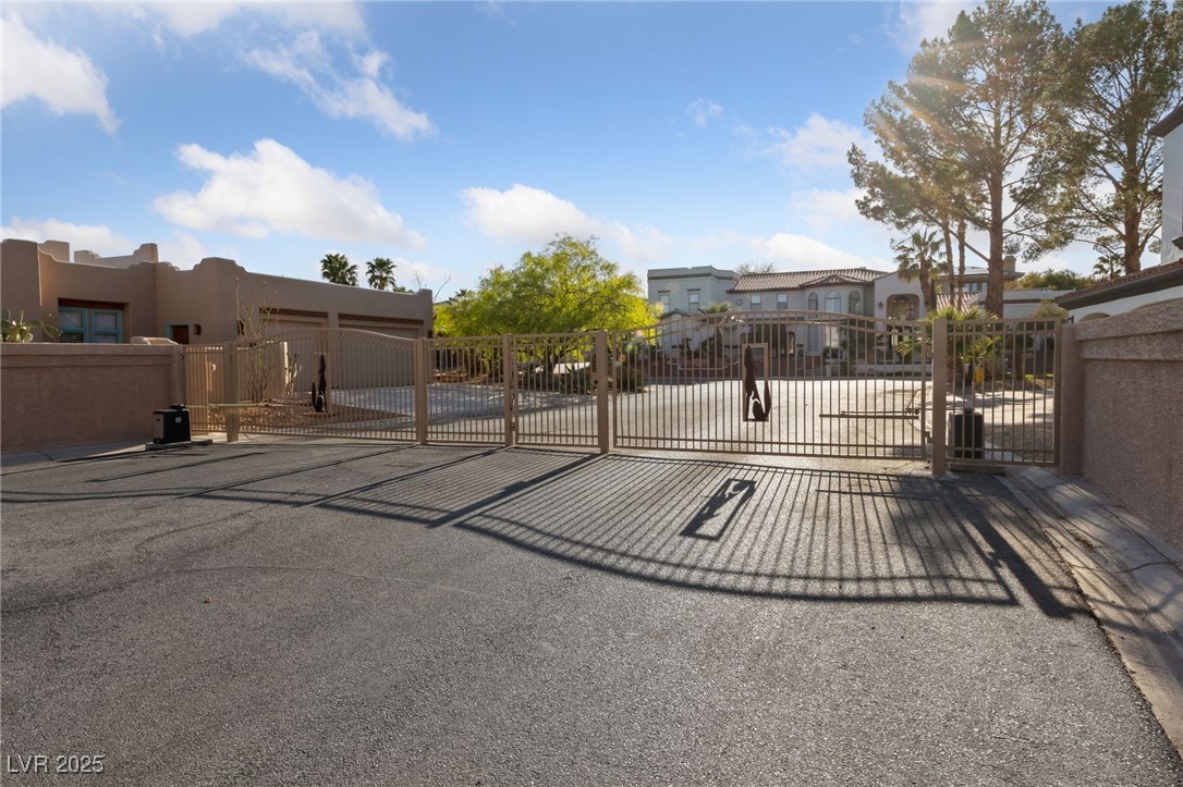 1860 Jasmine Joy Court Property Photo 6