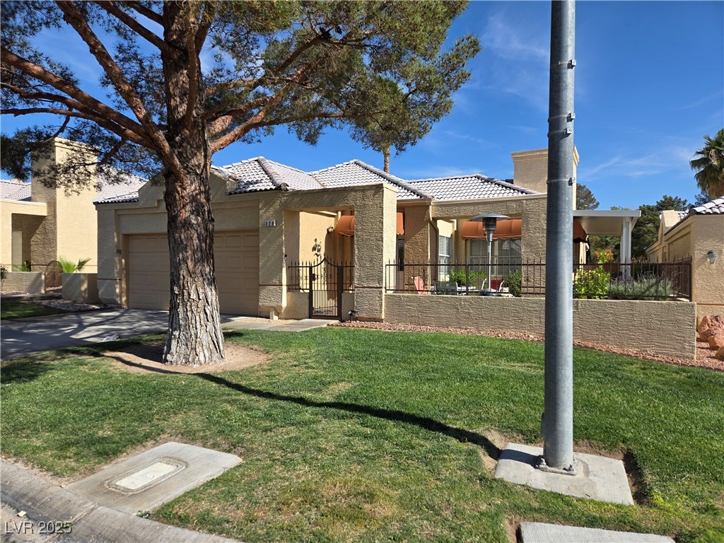 328 Wild Plum Lane Property Photo 4