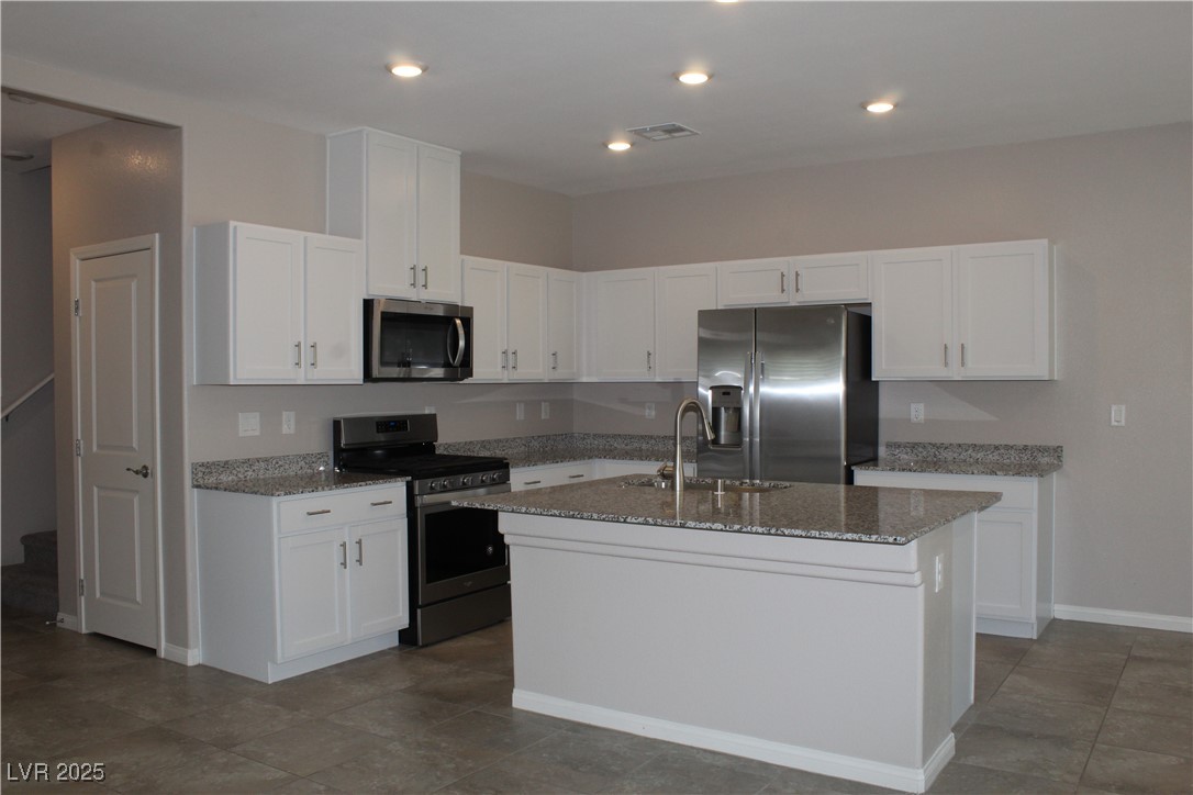 7712 Markarian Street Property Photo 5