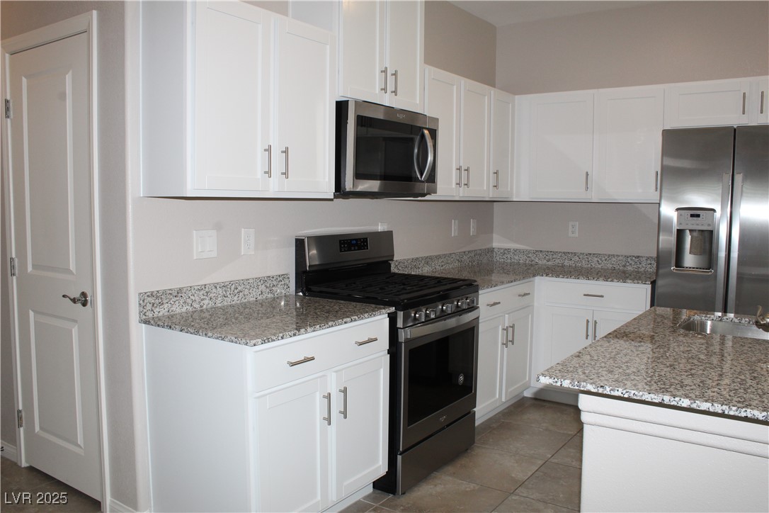 7712 Markarian Street Property Photo 8