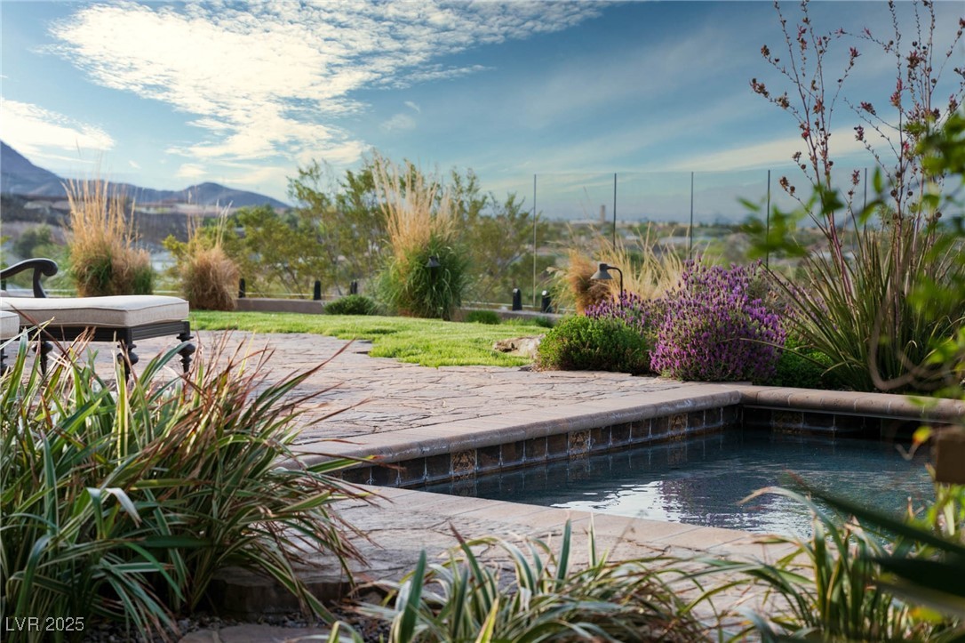 1123 Christian Road Property Photo 4