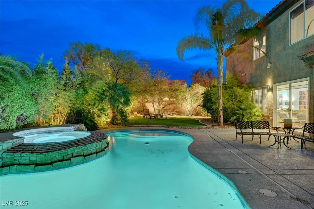 9593 Los Cotos Court Property Photo 3