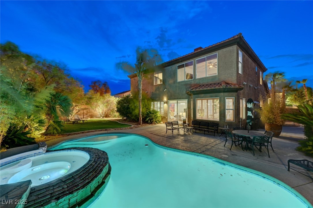 9593 Los Cotos Court Property Photo 4